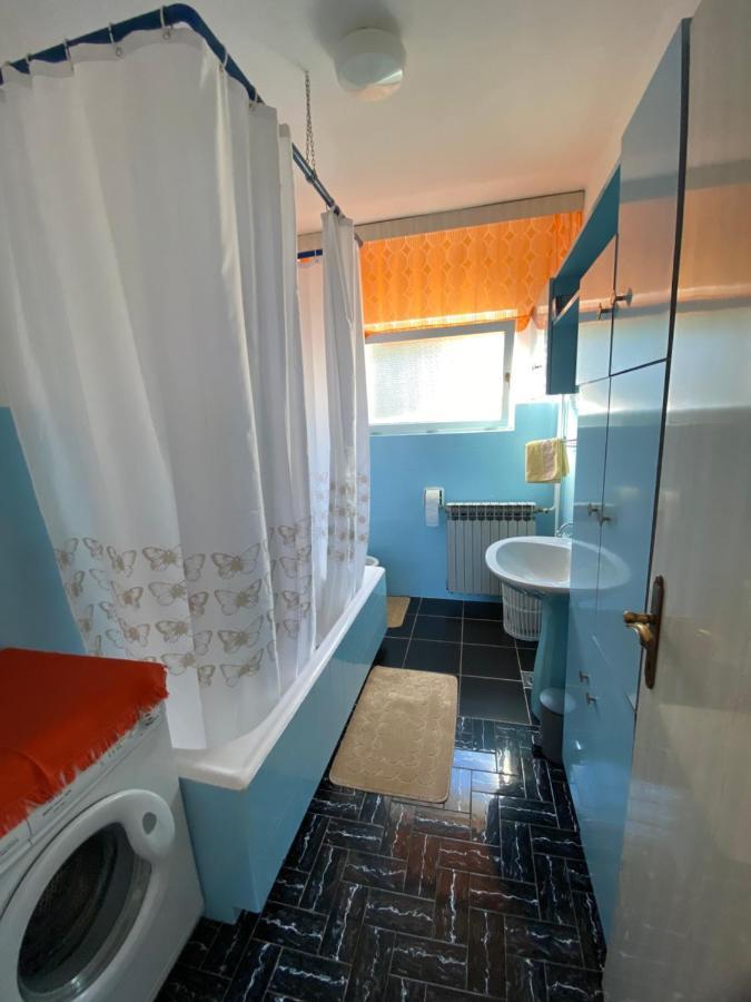 Zdenka Pobri Apartment *