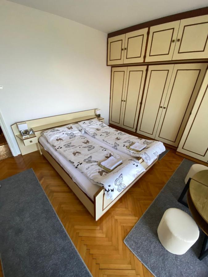 Zdenka Pobri Apartment *